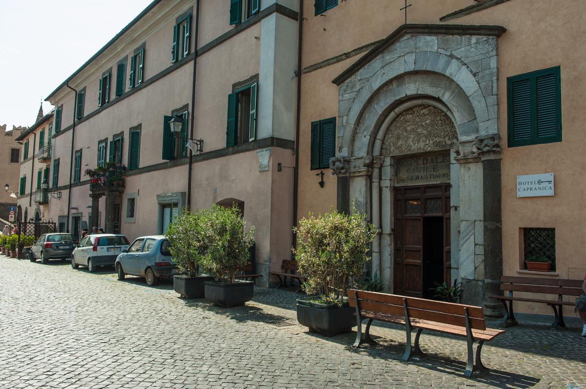 Hotel Capranica Extérieur photo