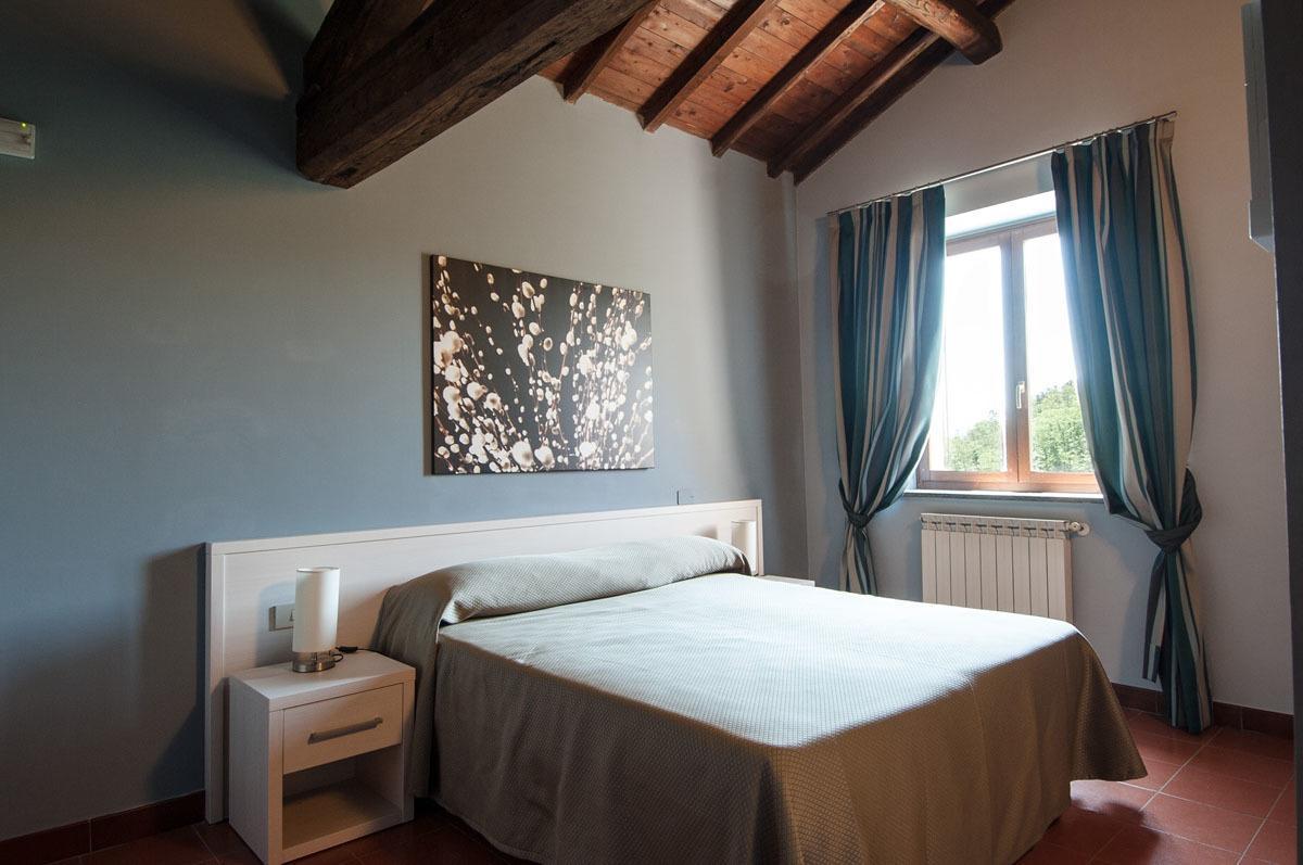Hotel Capranica Extérieur photo